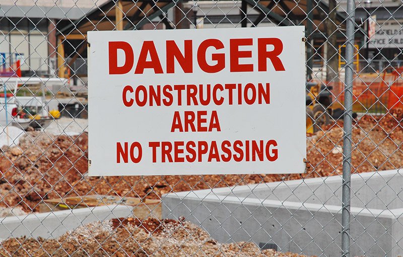 construction-site-security-prevents-trespassing-and-vandalism-prevention
construction-site-security-prevents-trespassing-and-vandalism-prevention